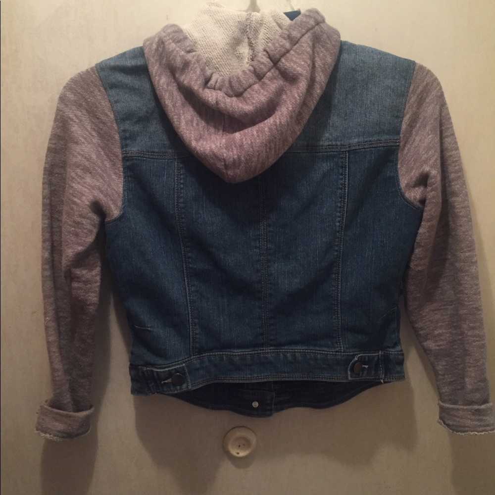 Jean jacket - Picture 2 of 2